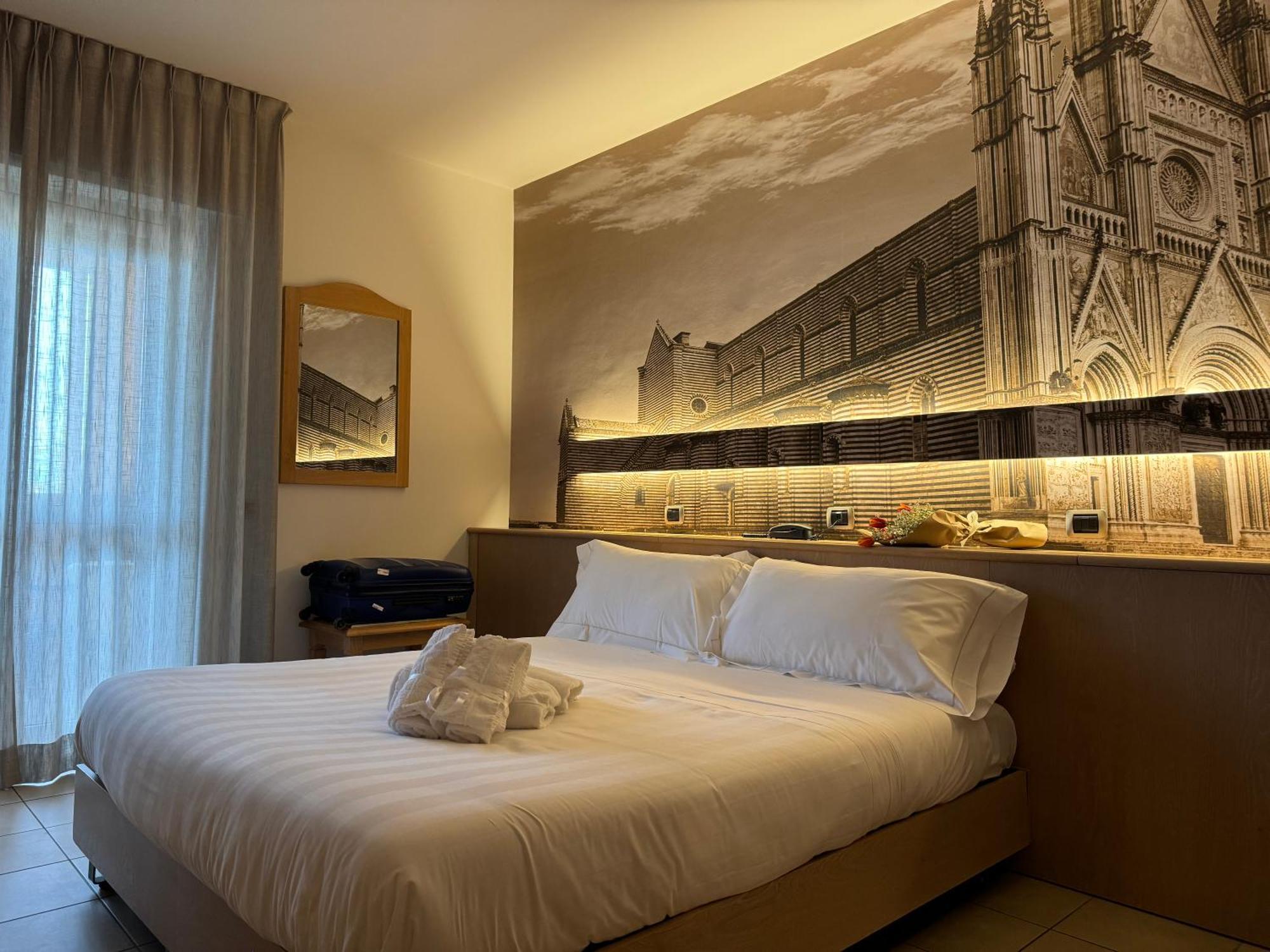 Hotel Cladan Ассизи Экстерьер фото